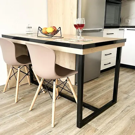 Ocean Breeze Residences דירה